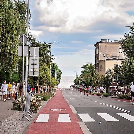Apartament Sunset Boulevard z tarasem dla 4 gości Gdynia Zewnętrze zdjęcie